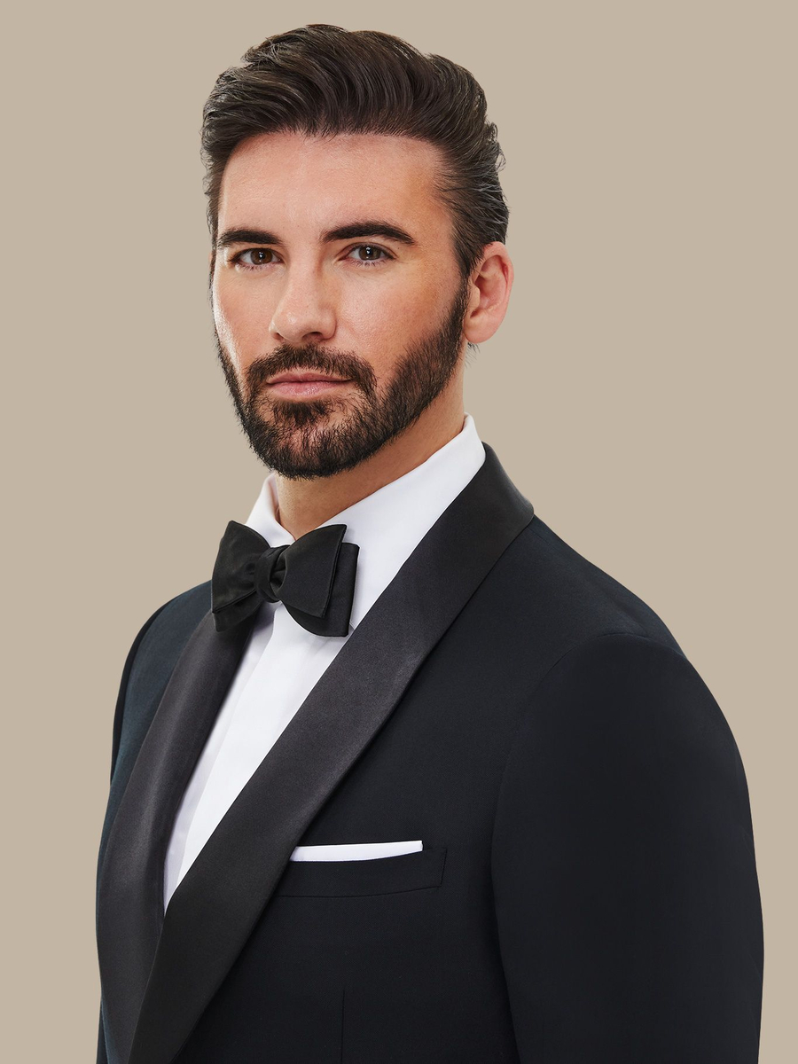 The Black Superfine Dinner Jacket — garment photograph