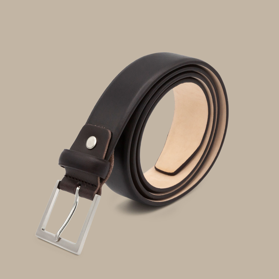 Black Leather Belt — garment photograph