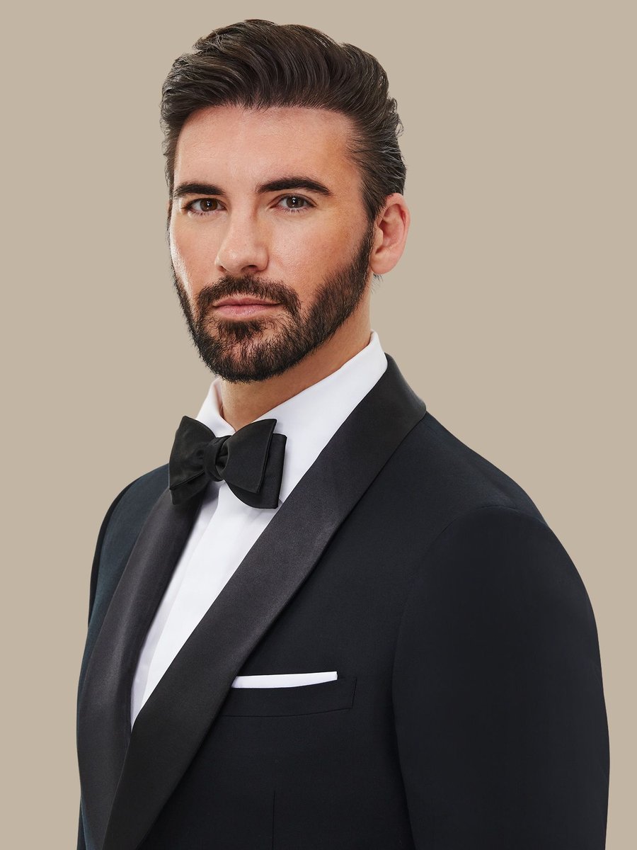 The Black Superfine Dinner Jacket — garment photograph