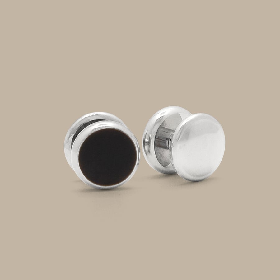 Tuxedo Cufflinks & Shirt Four Studs Set — garment photograph